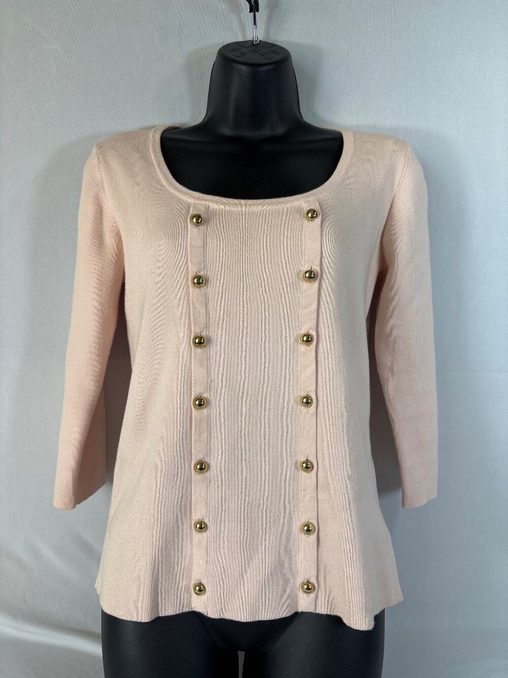 Pink‎ Knit Top Gold Ball Buttons 3/4 Sleeve Scoop Neck Classic Blouse S